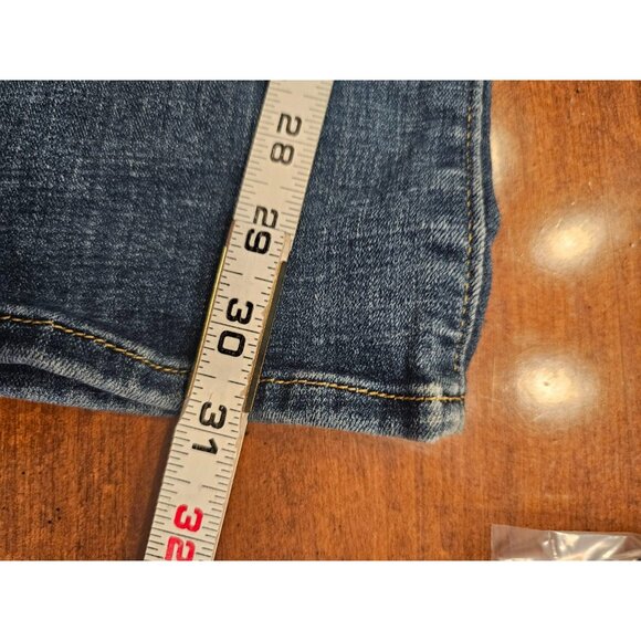 Womans Levis Jeans Size 28 Blue Bootcut mid wash - Picture 5 of 6